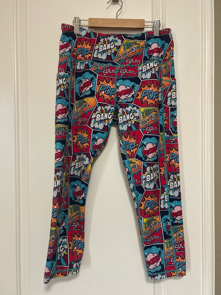 Nwot Cvg ‘Knockout’ Comic Supermom Multicolor Capri Leggings
